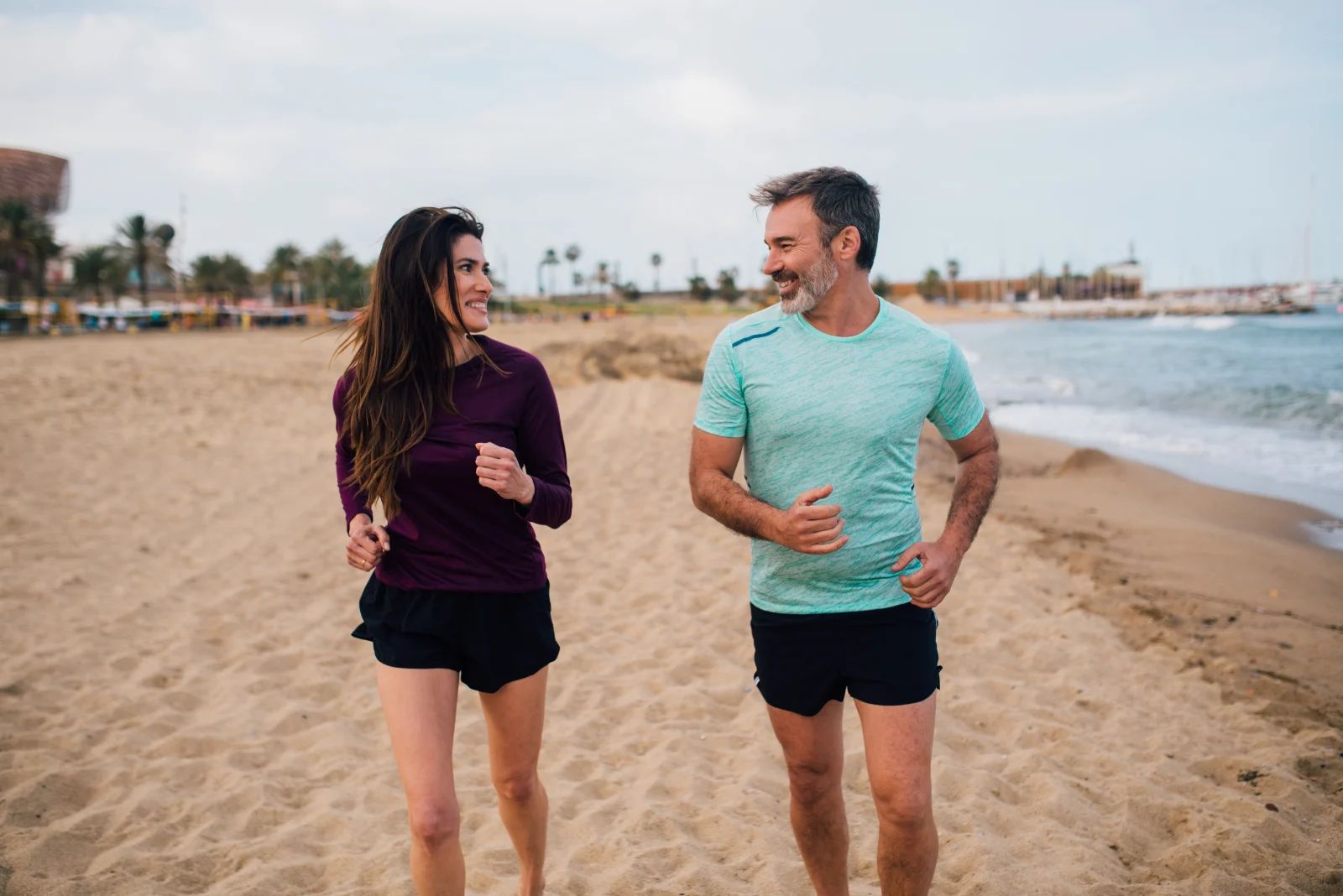 Hábitos de Longevidad Después de los 40: Guía Científica para Vivir Mejor